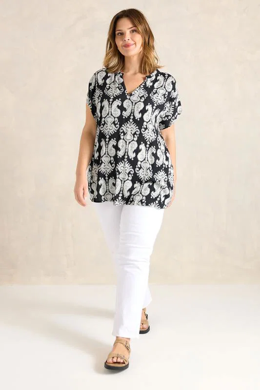 Black Abstract Print Shirred Waist Trousers detail 2