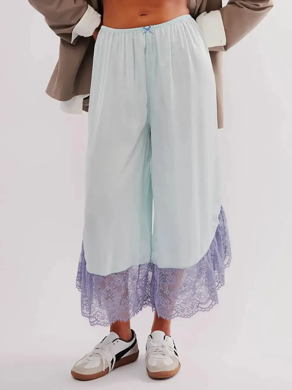 Relaxed Lace Detail Wide Leg Pants