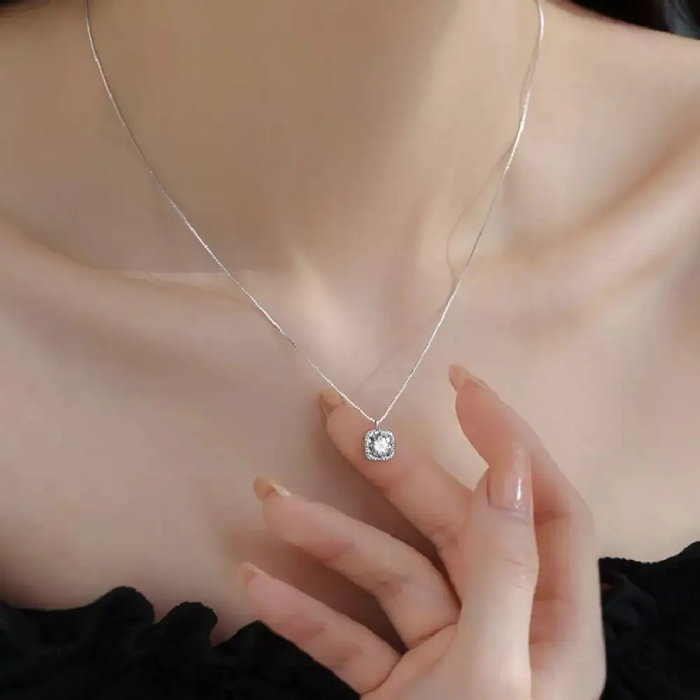 Relaxed Lightweight Jewelry