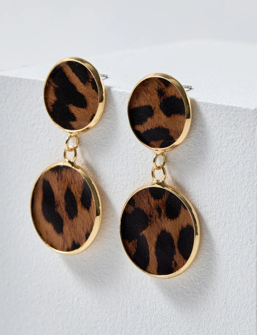 Fashionable And Cool Leopard Print Gold Earrings