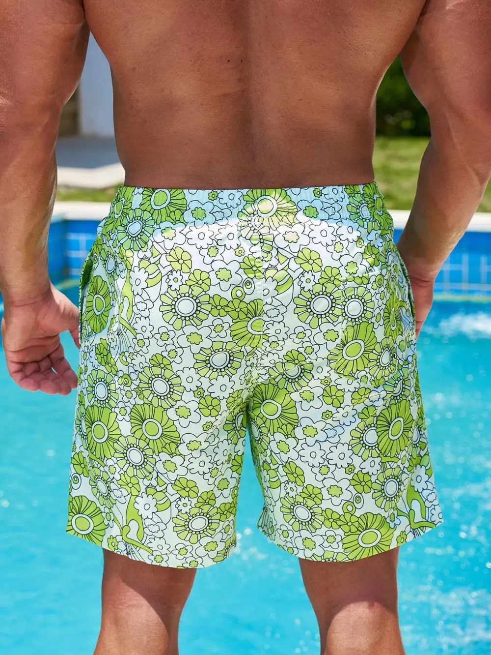 Men's Floral Wave Pool Beach Shorts