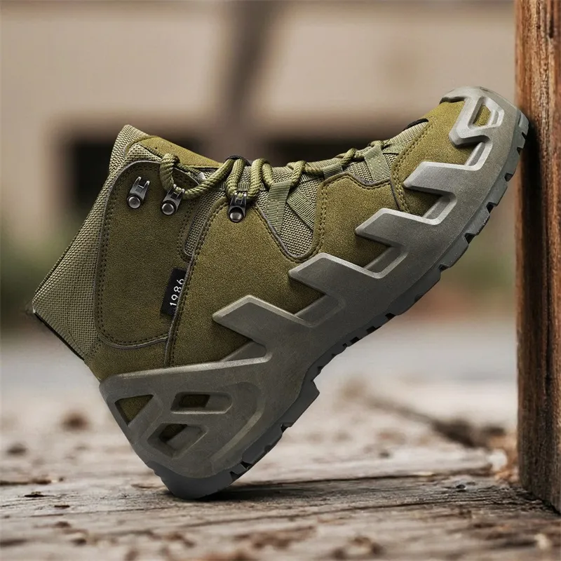 Men's Cushioned Hiking Shoes