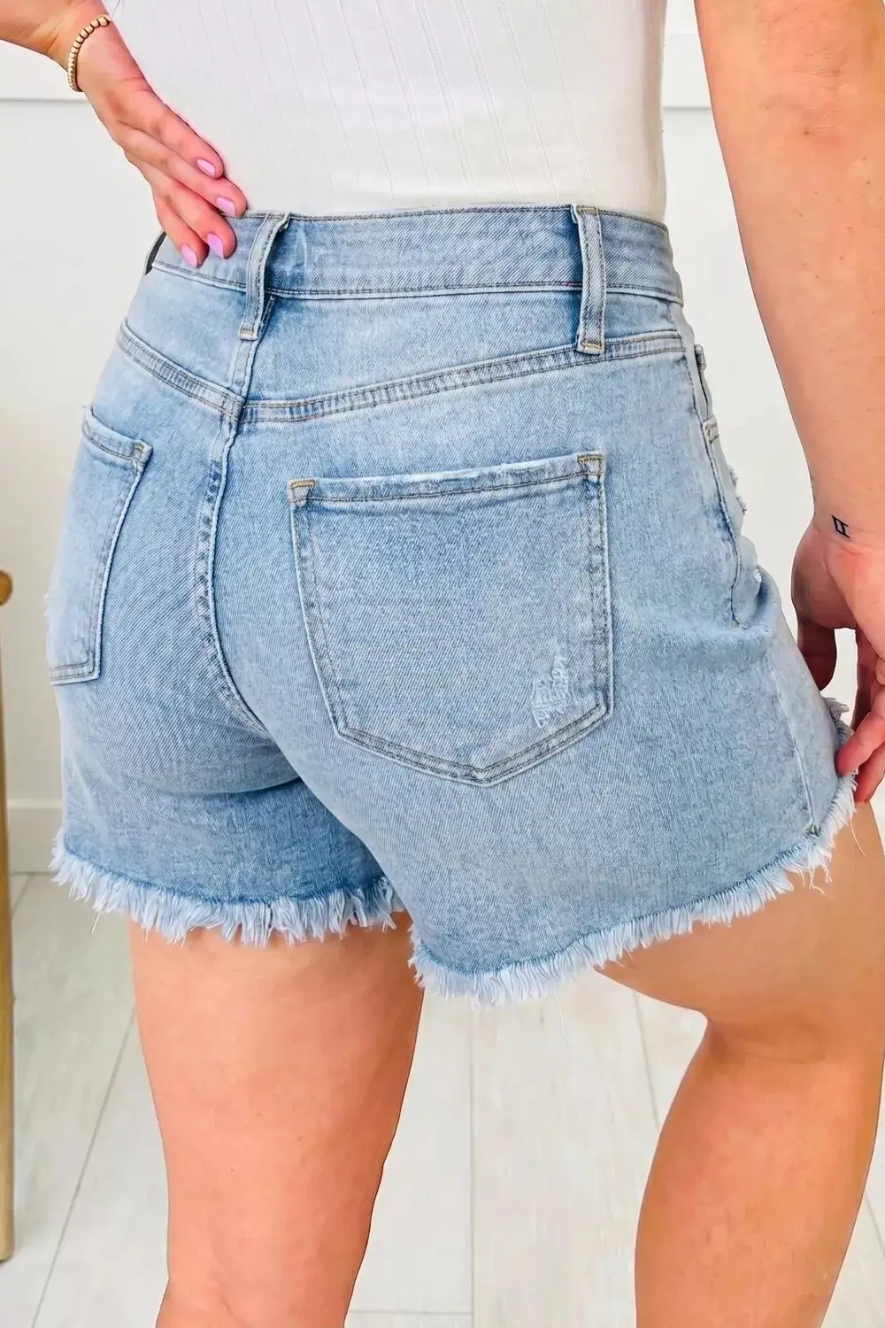 Raw-Hem Distressed Cotton Denim Shorts