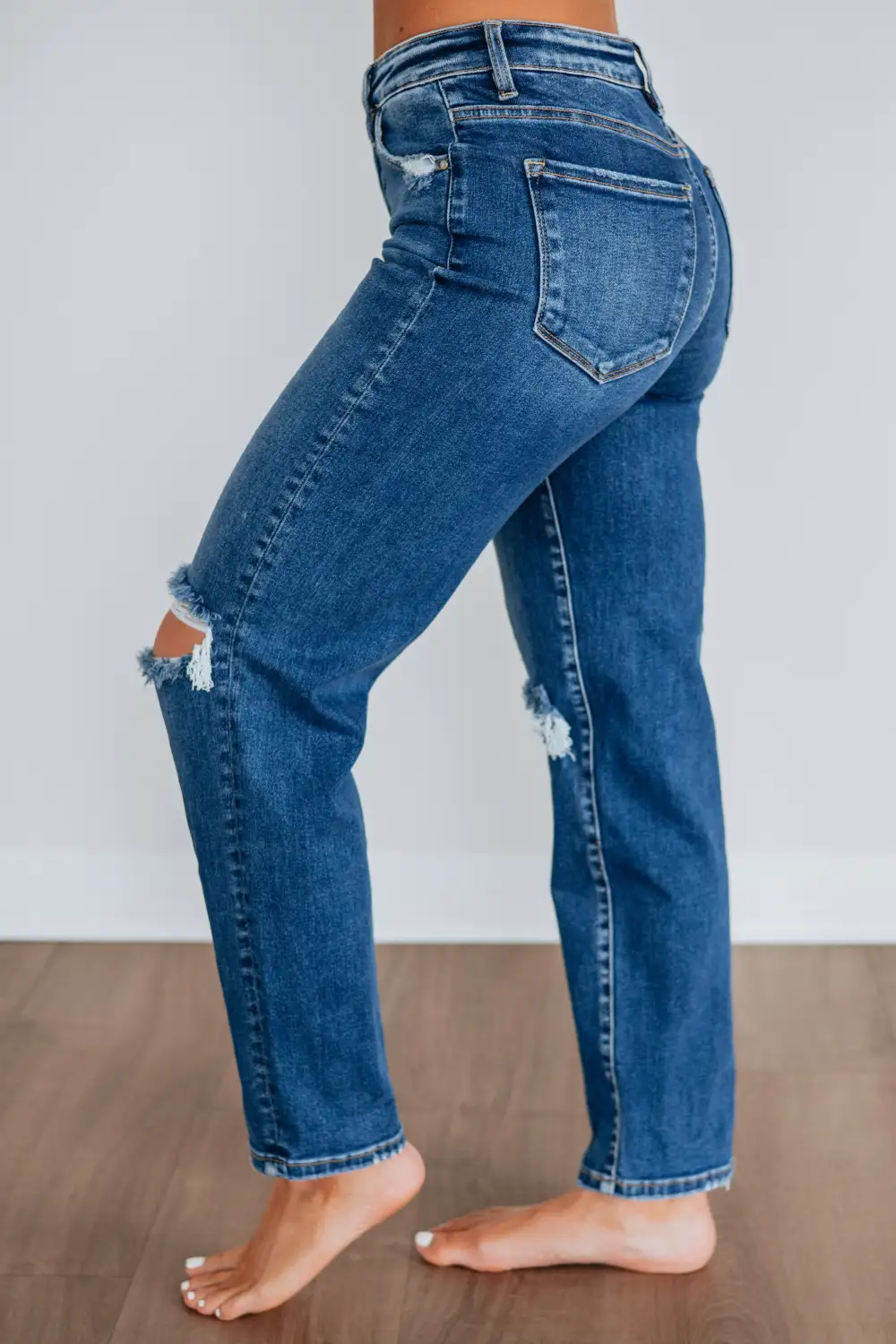 Women's High Rise Distressed Fading Whiskering Jeans