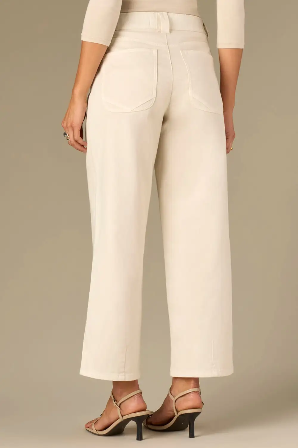 High Rise Front Panel V-pocket Jeans