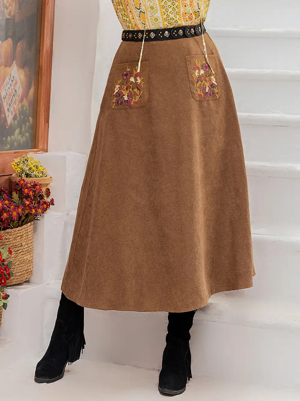 Softline Flexible Embroidered Skirt