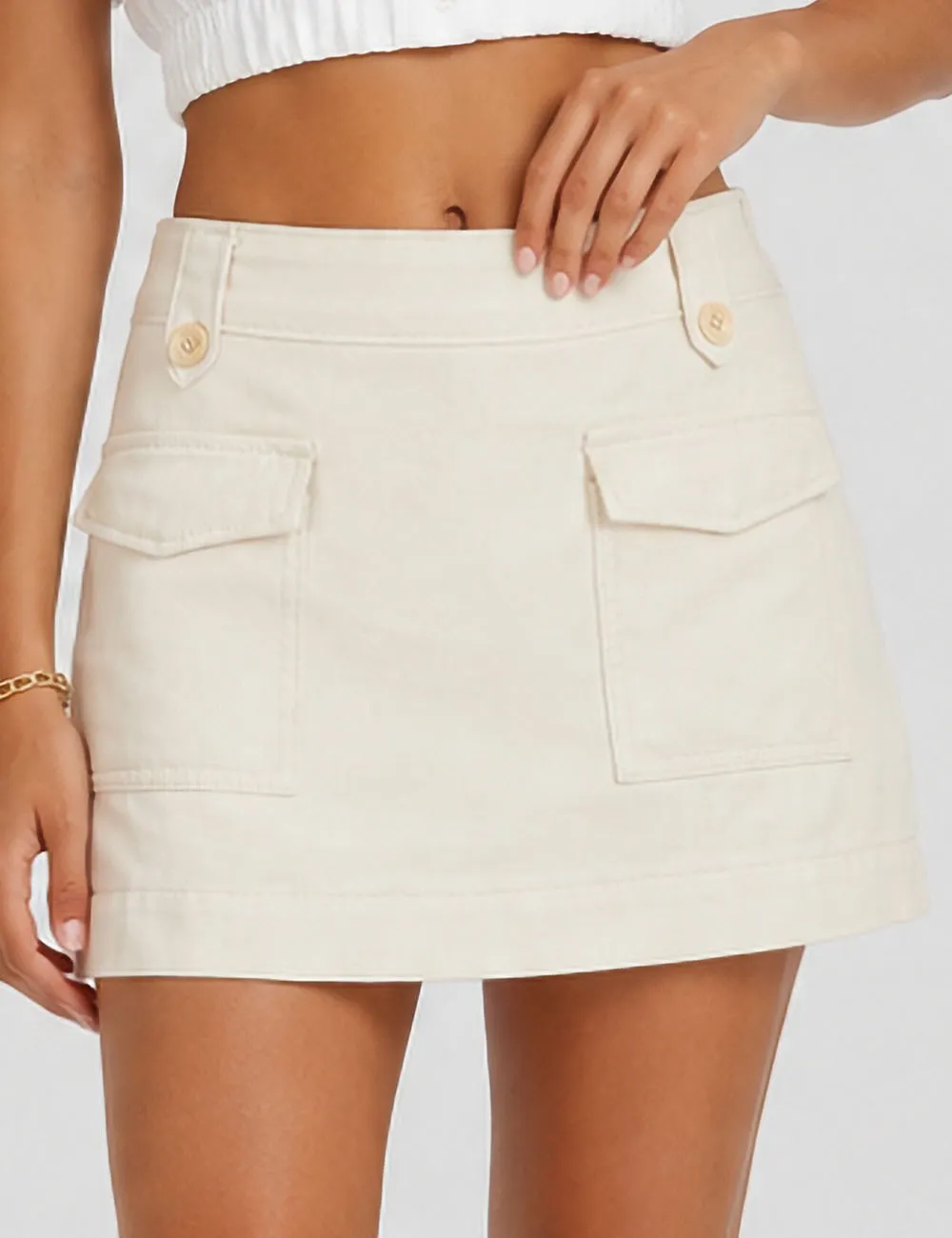 Solid Color Cargo Pocket Denim Skorts