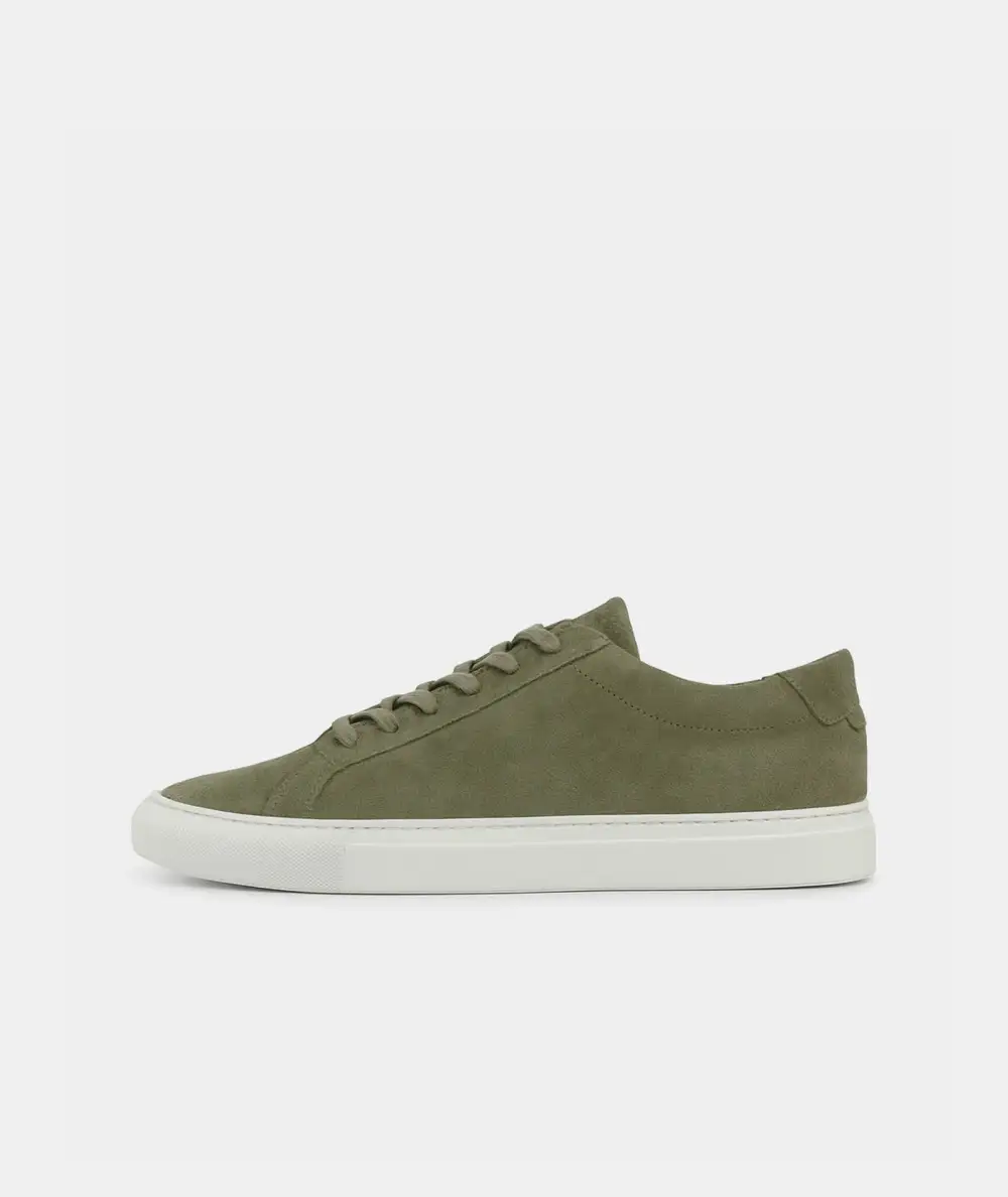 Versatile Casual Suede Sneakers