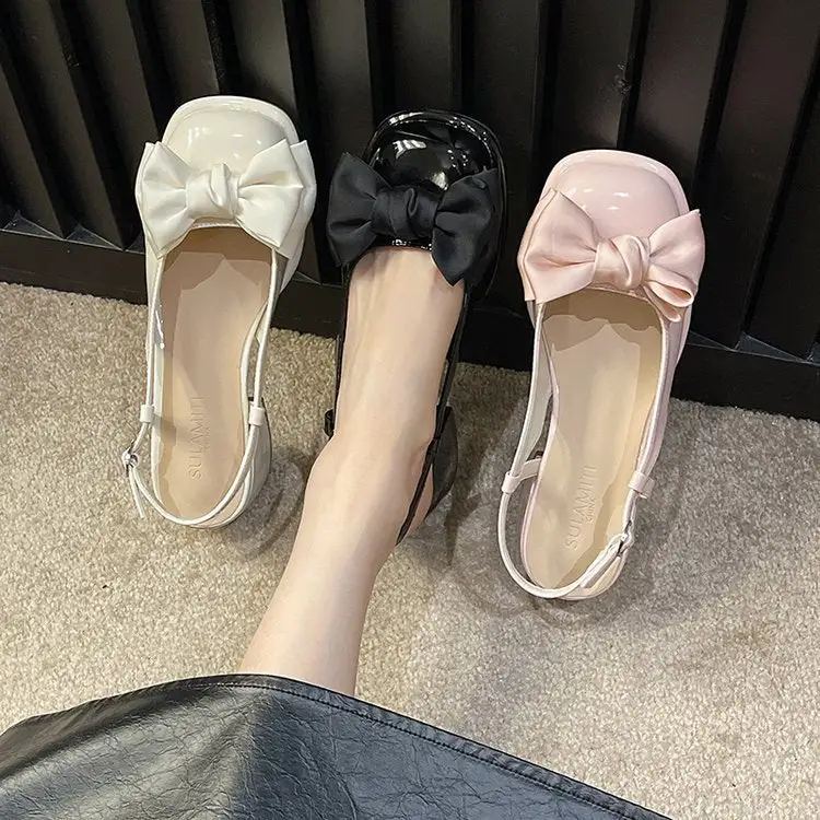 Closed Toe Flat Sandals