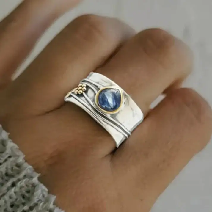 Vintage Inspired Saphire Statement Ring