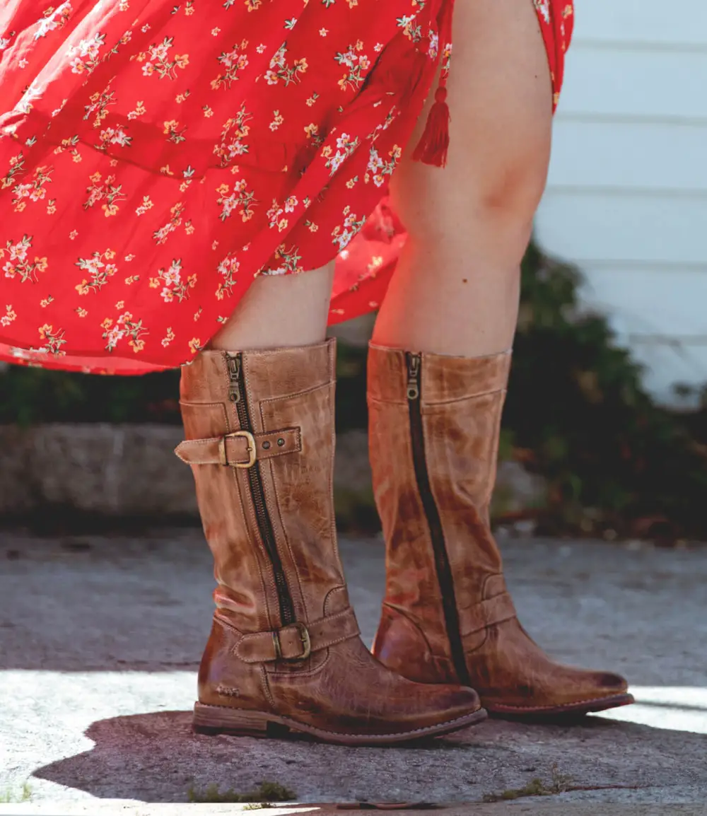 Women's Wide Calf Lug Sole Leather Heritage Knee High Boots