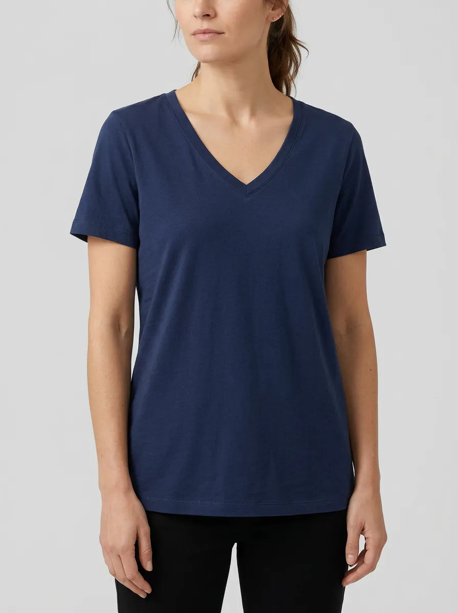 Women's Straight-Hem Short-Sleeve V-Neck T-Shirt