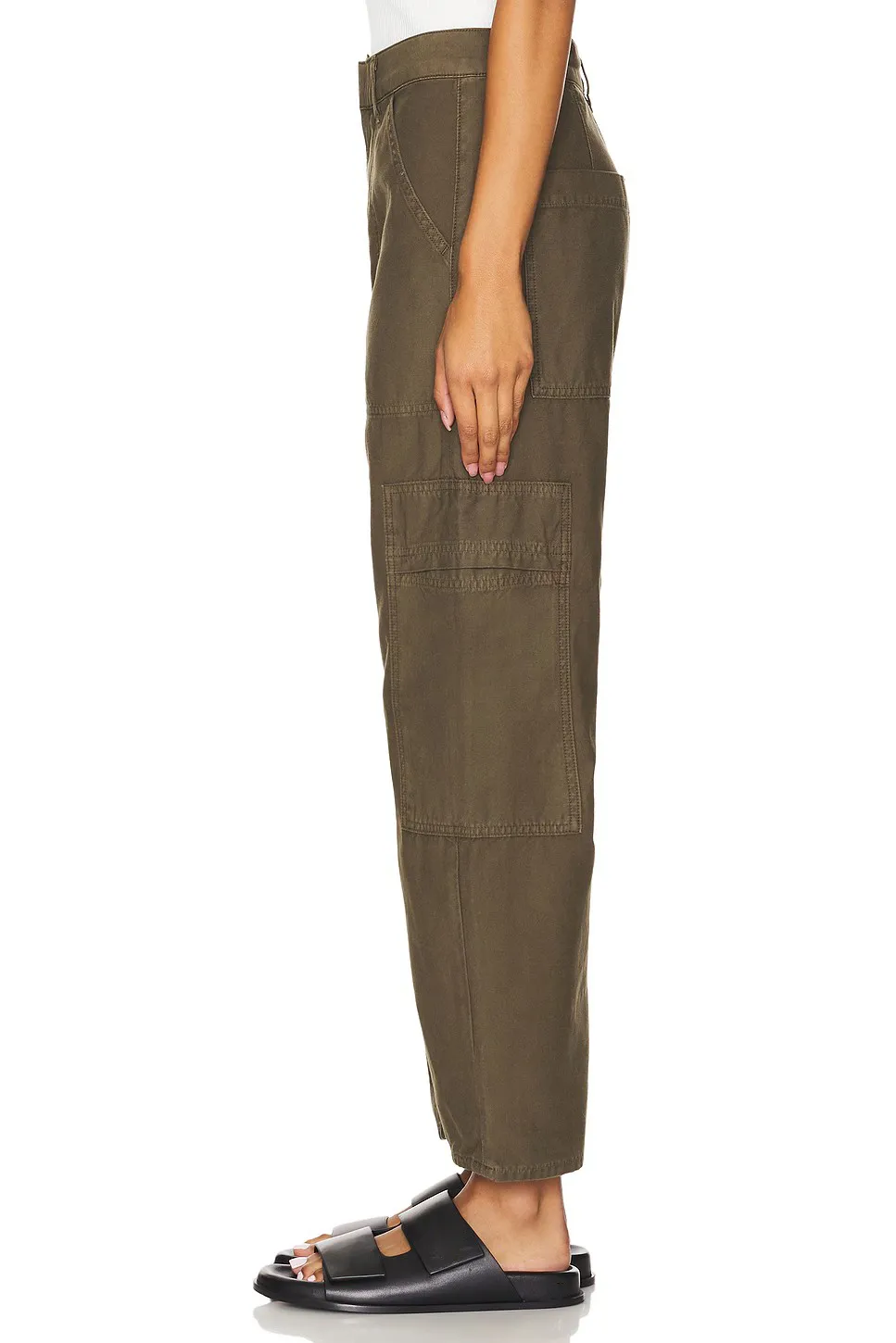 Low Slung Cargo