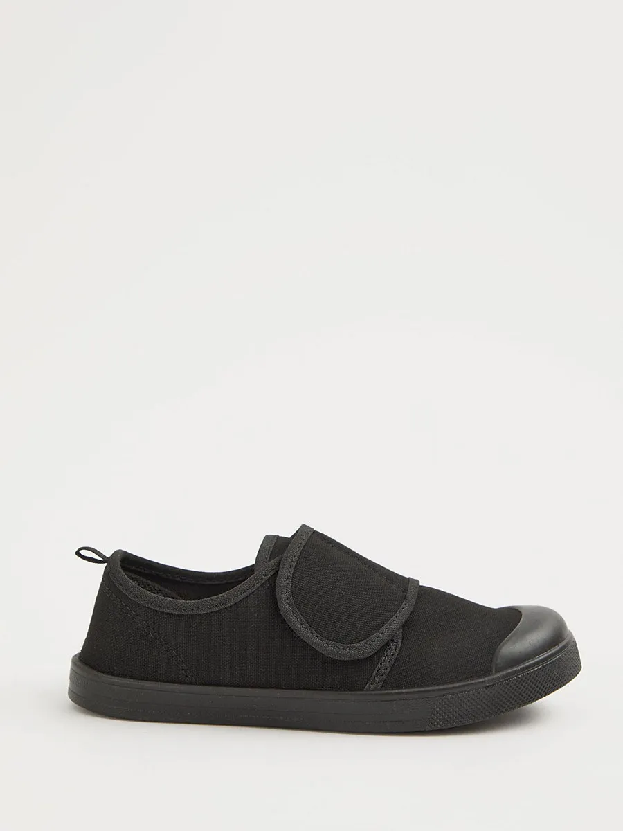 Black Wrap Strap Plimsoll
