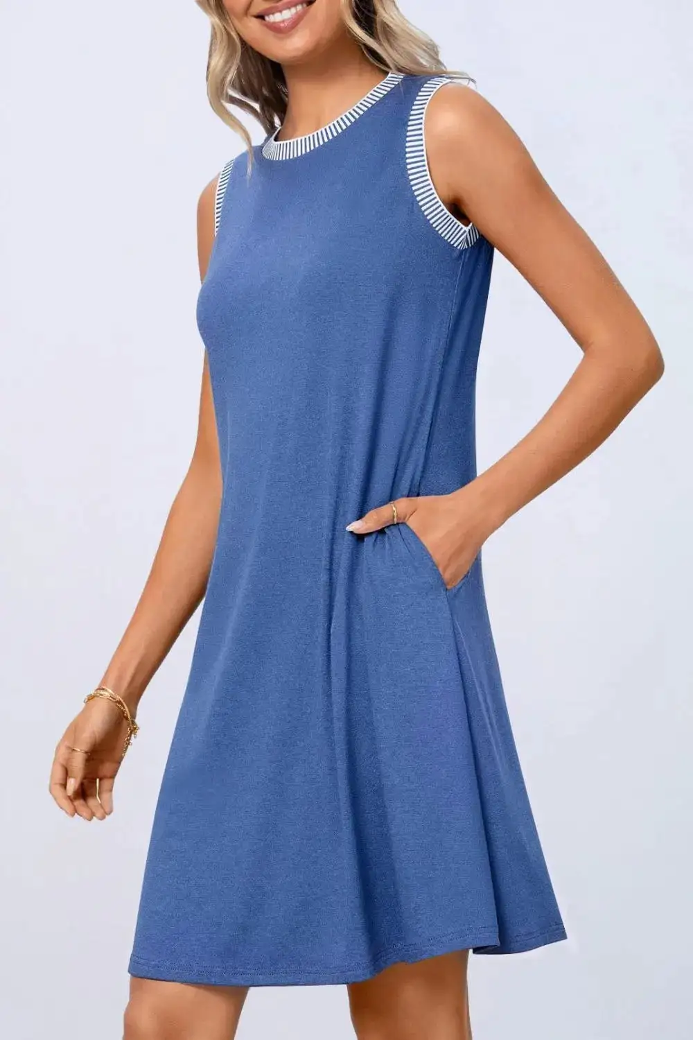 Crew Neck Sleeveless Mini Dress