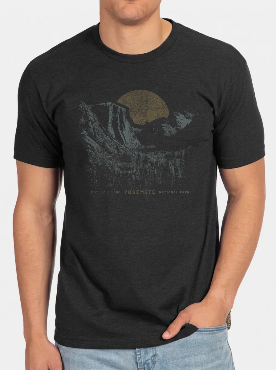 Men's Yosemite National Park Mountain Landscape Printed T-shirt