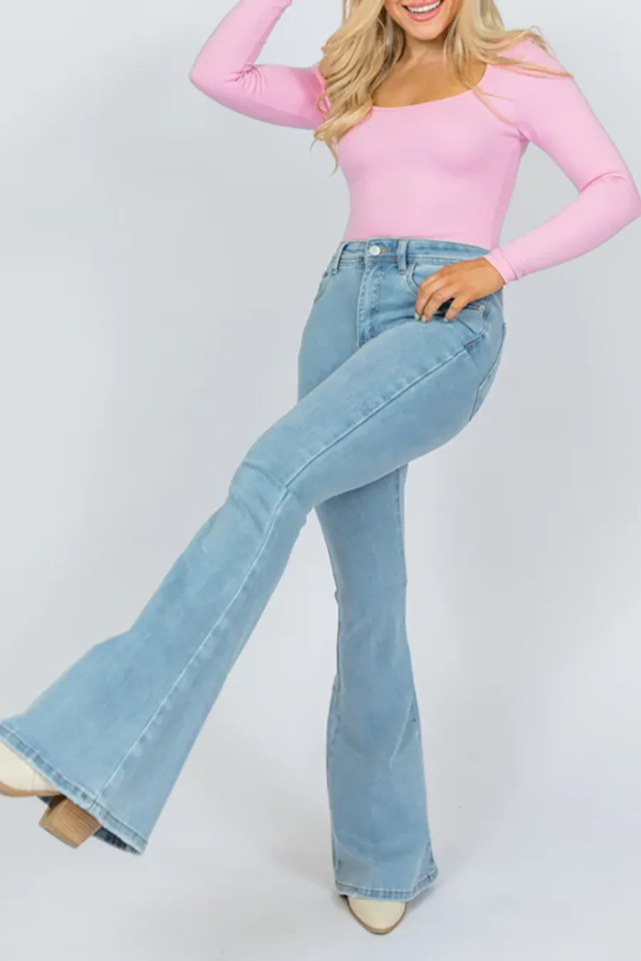 Comfortable Light Wash Stretchy Flare Jeans