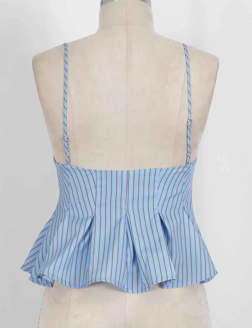 Chic Spaghetti Strap Button Front Peplum Cami Top