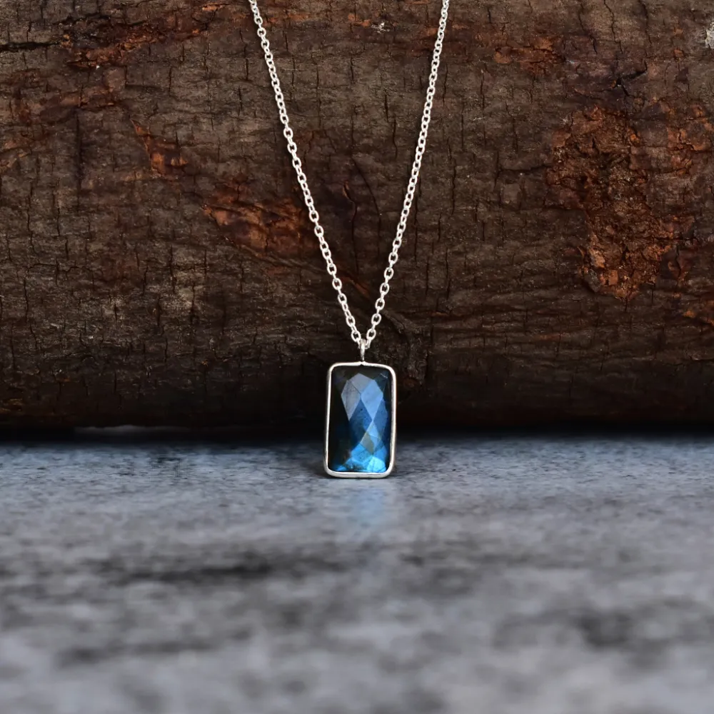 Boho Twist Labradorite Necklace