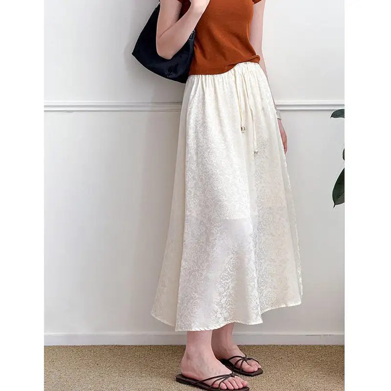 Streamlined Elastic Waist A-Line Jacquard Midi Skirt