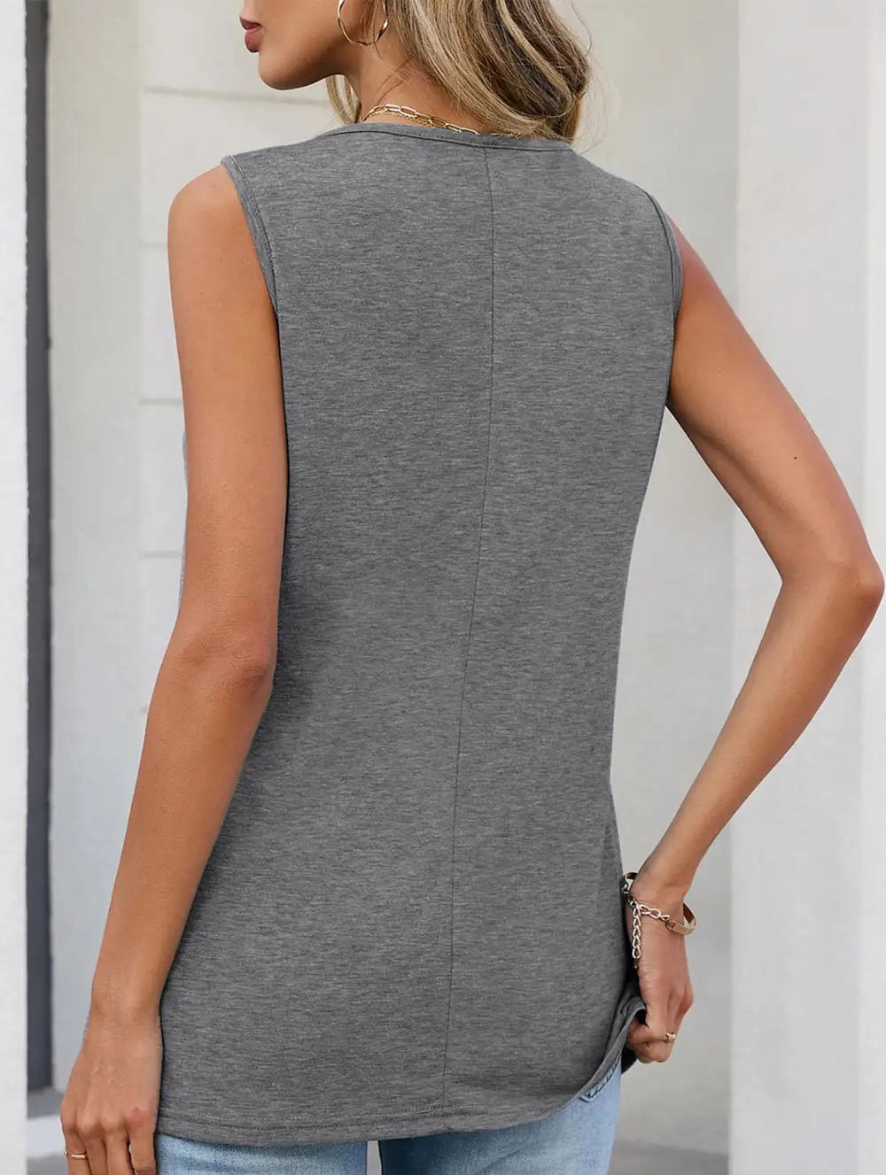 Ruched V Neck Sleeveless Tank Top