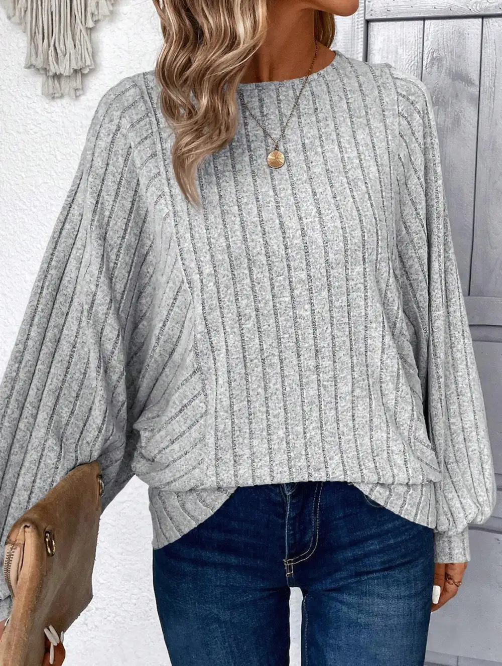 Plus Size Lantern Sleeve Top