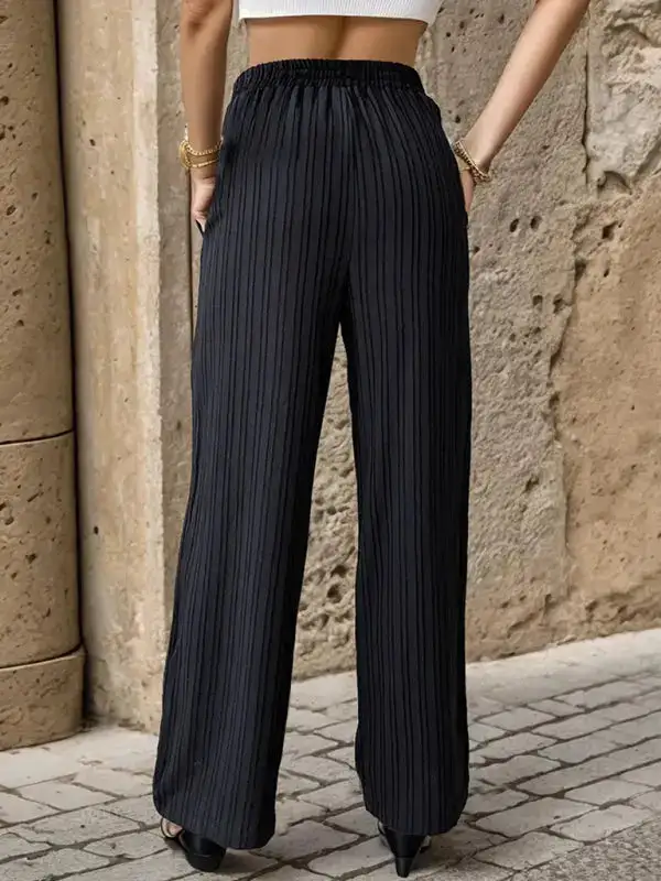Pleated Textured Elastic Straight Pants