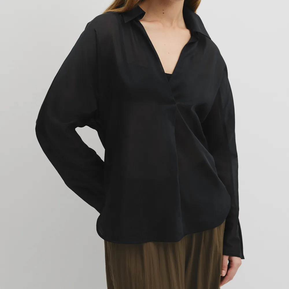 Women's Classic Polished Classic Shirt