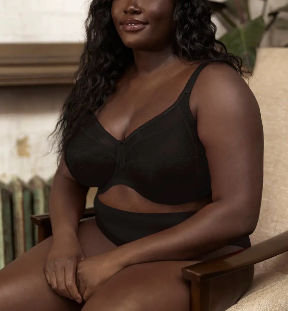 Contoured Everyday Support Bra