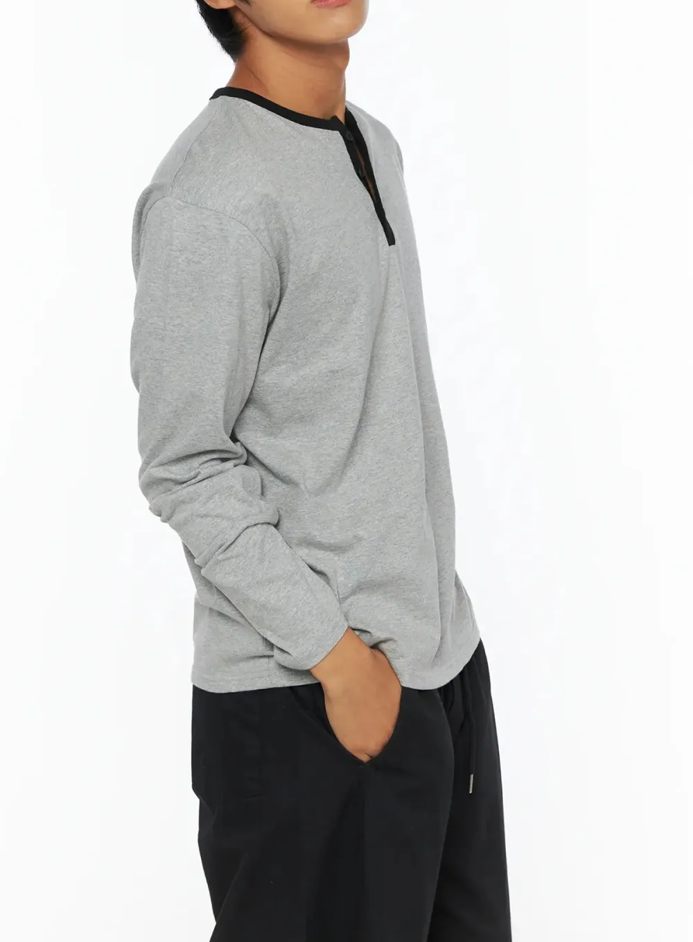 Men's Contrast Trim Henley Long Sleeve Tee