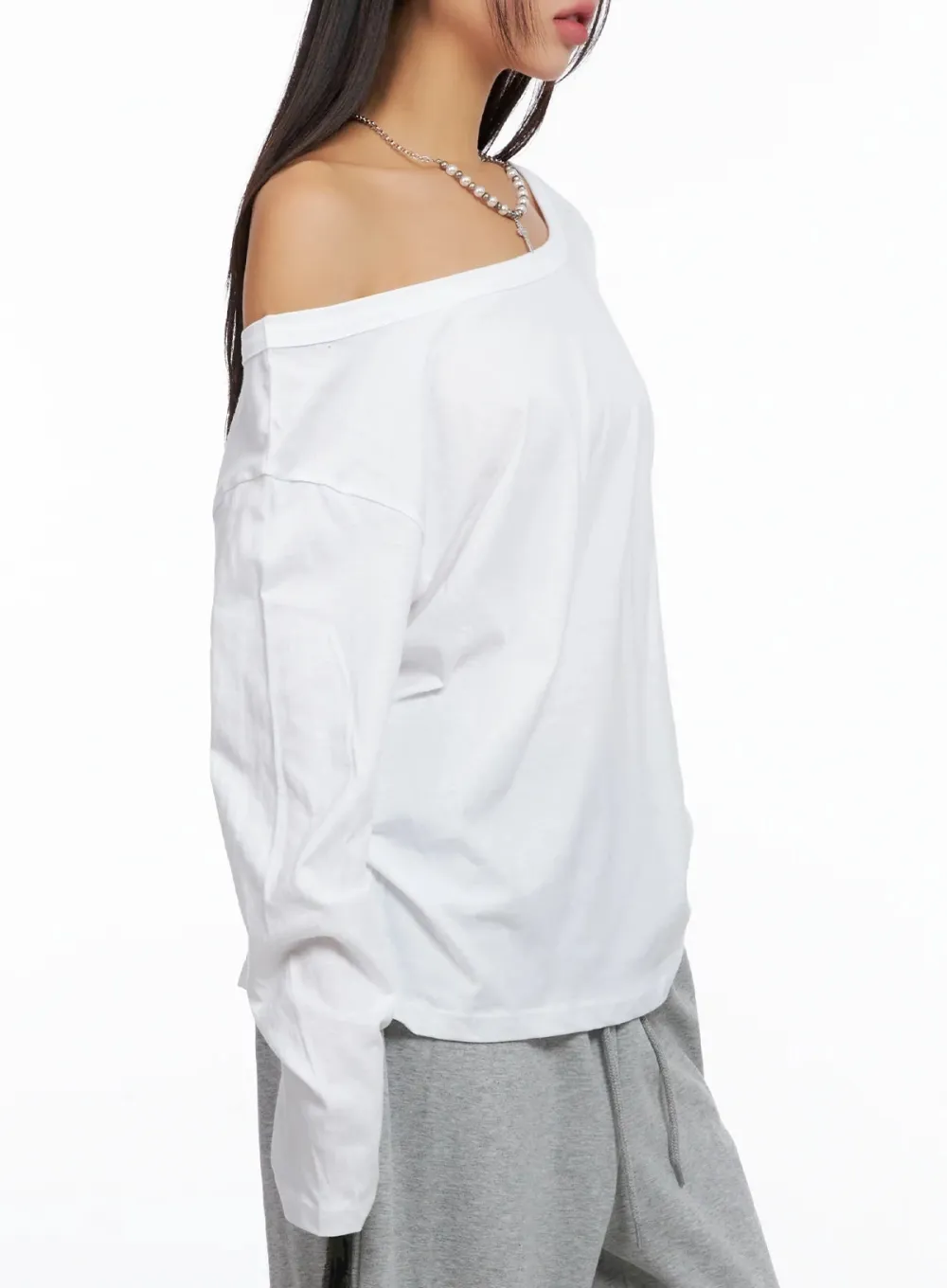 Relaxed Off-Shoulder Long Sleeve Top