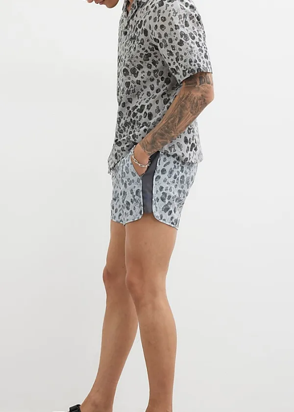 Fashionable Casual Men's Grey Leopard Print Swimming Trunks