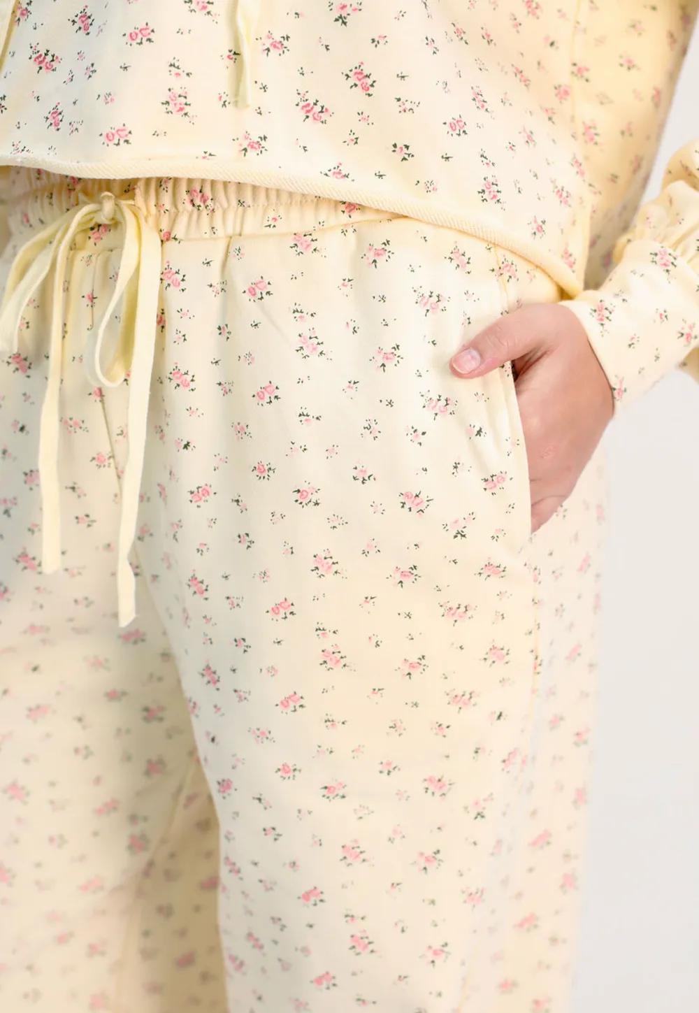 Studio Pants Set