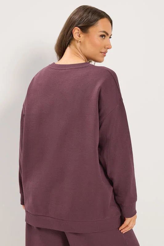 Burgundy Red Crew Neck Sweatshirt detail 2