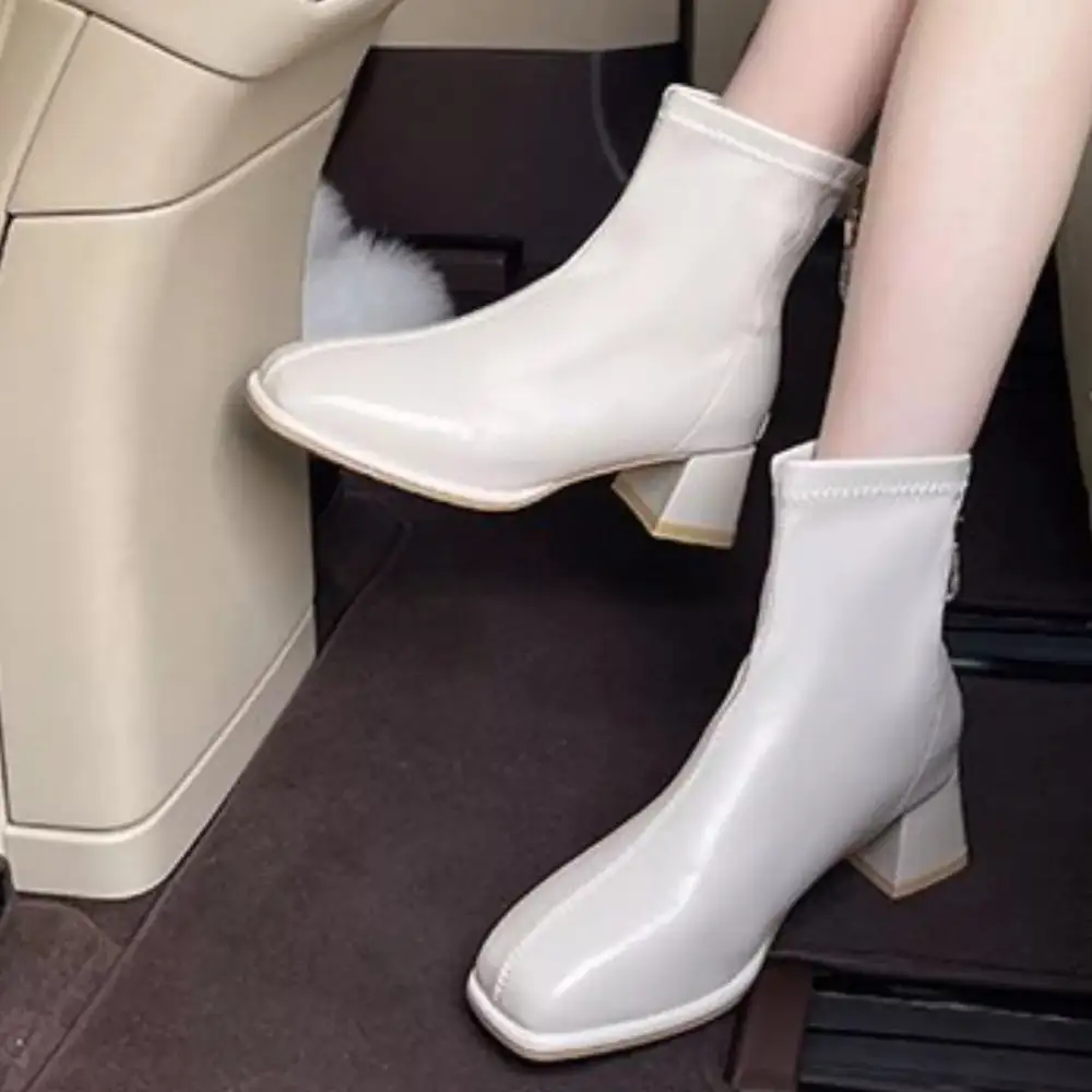 Everyday Square Toe Block Heels Boots