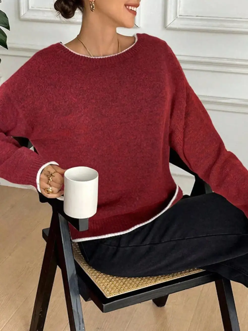 Back Bowknot Decor Round Neck Sweater