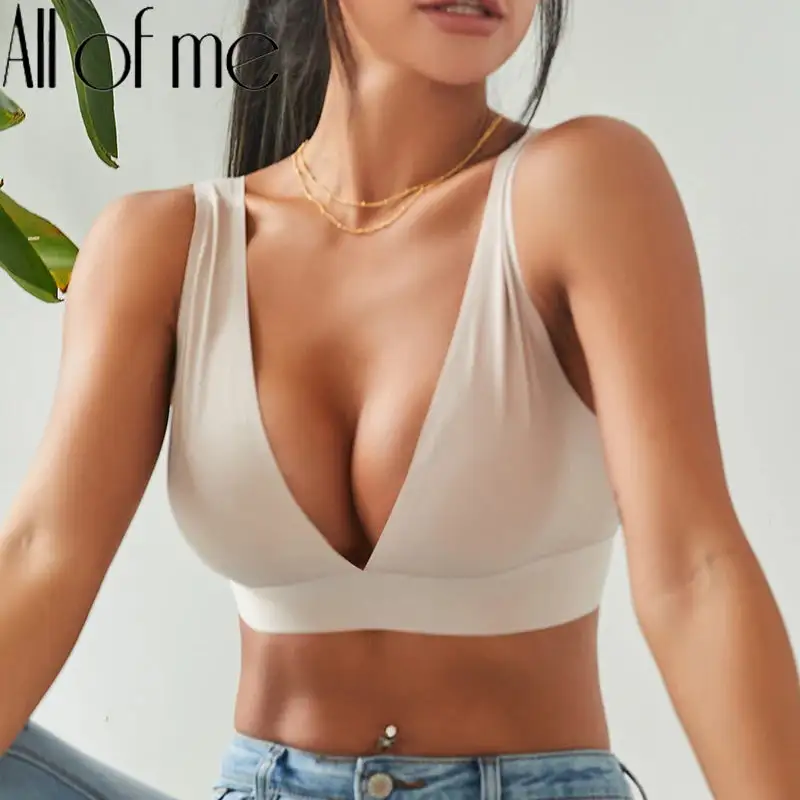 Seamless Leopard-Print V-Bralette