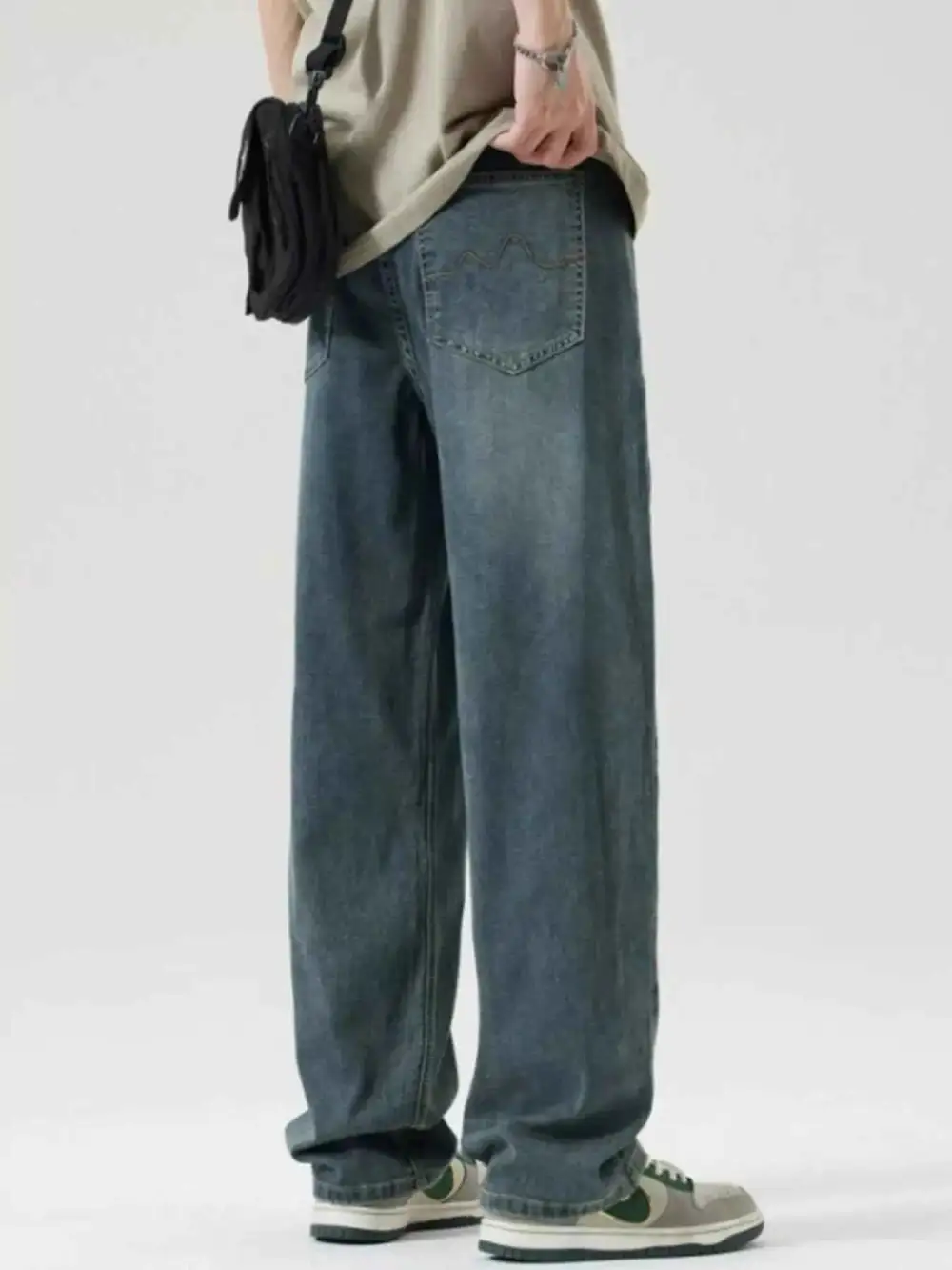 Everyday Wide Leg Relaxed Fit Jeans