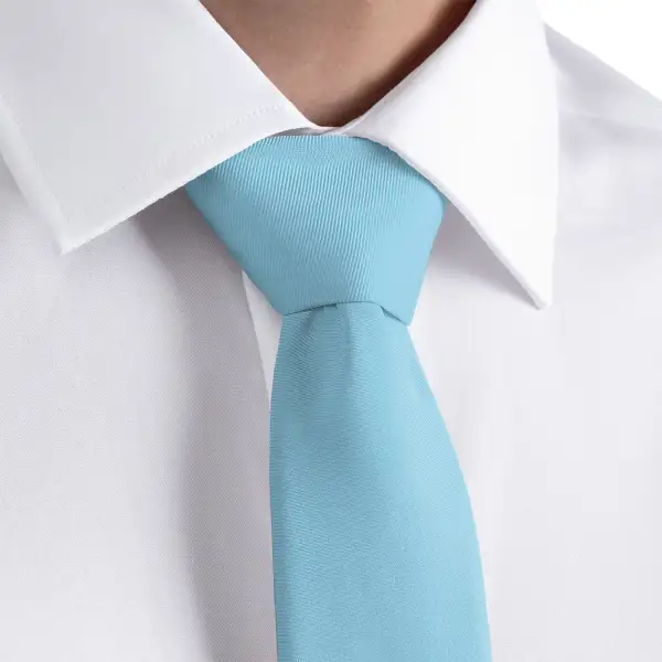 Distinctive Solid Arrangement Necktie