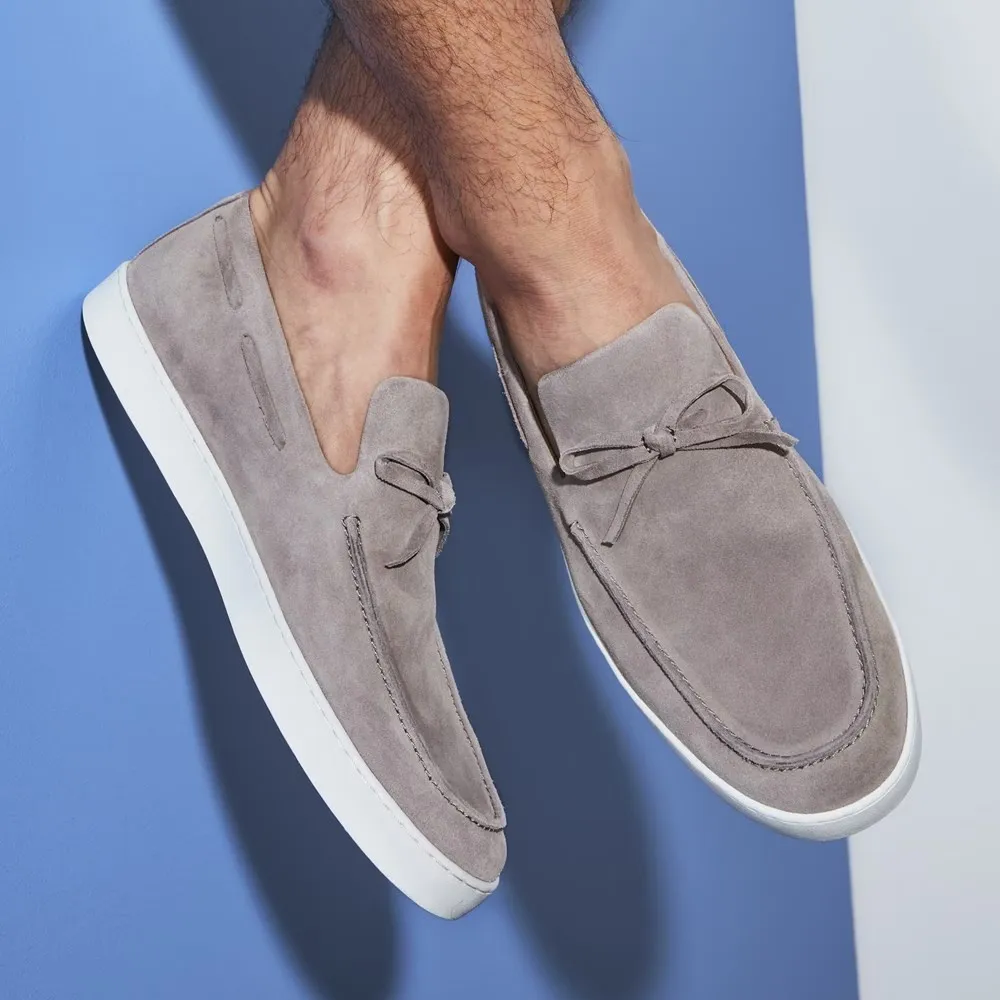 Molded Outsoles Lace-up Sneaker