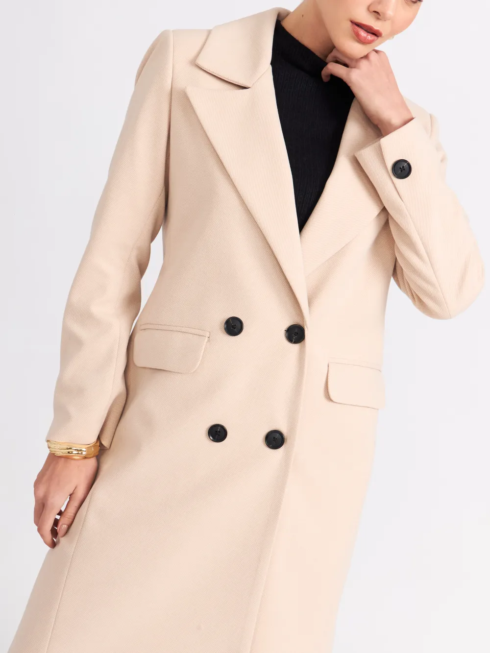 Loose-Fitting Long Coat