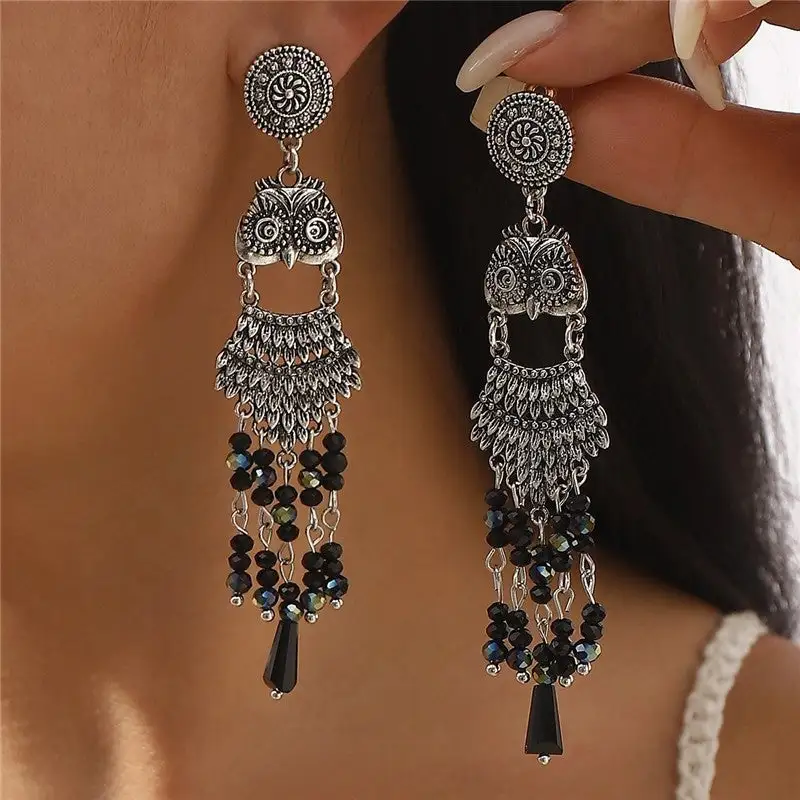 Minimal Tassel Drop Earrings