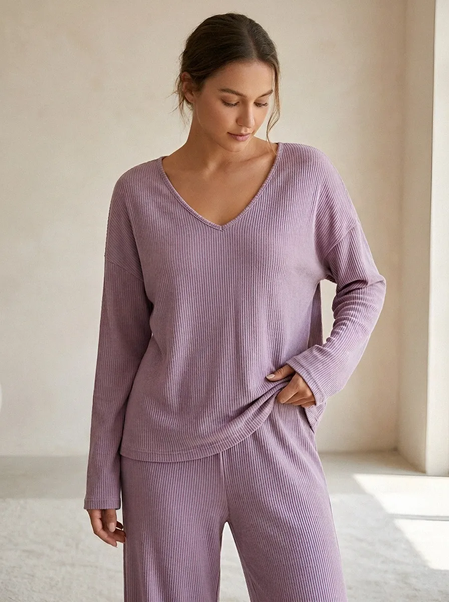 Refined Short-Sleeve Women's V-Neck Casual Lounge Set