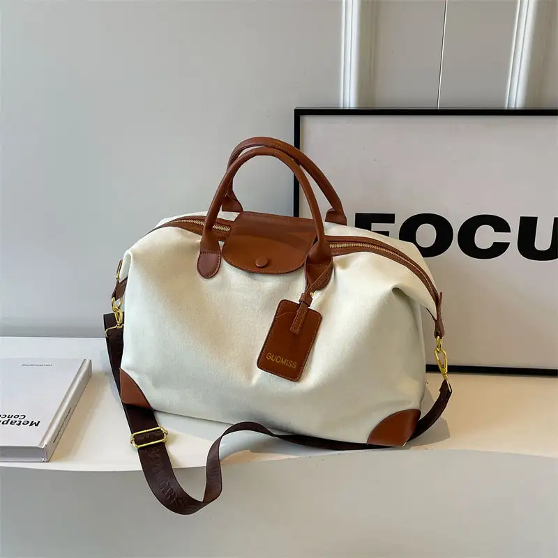 Commuter Roomy Shoulder Bag