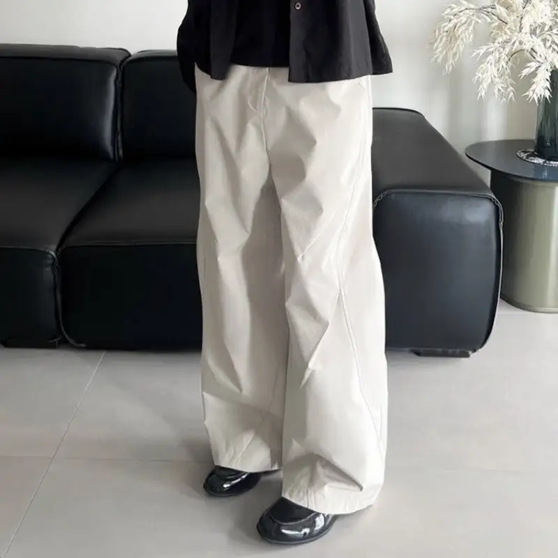 Women's Wide Leg Loose Fit Pleated Curved Cut Pants