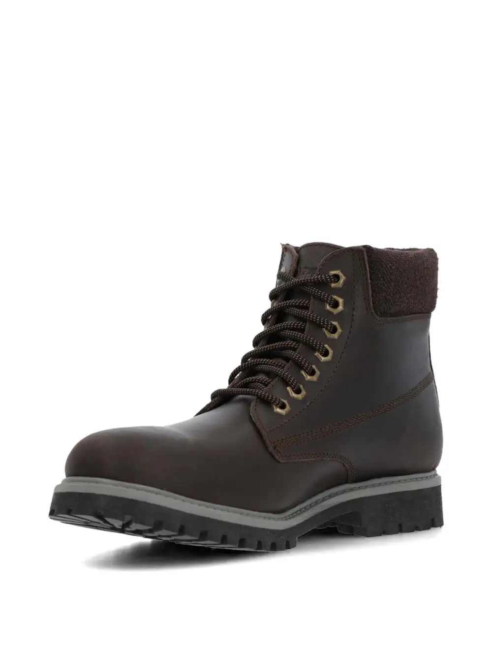 Practical Minimal Ankle Boots