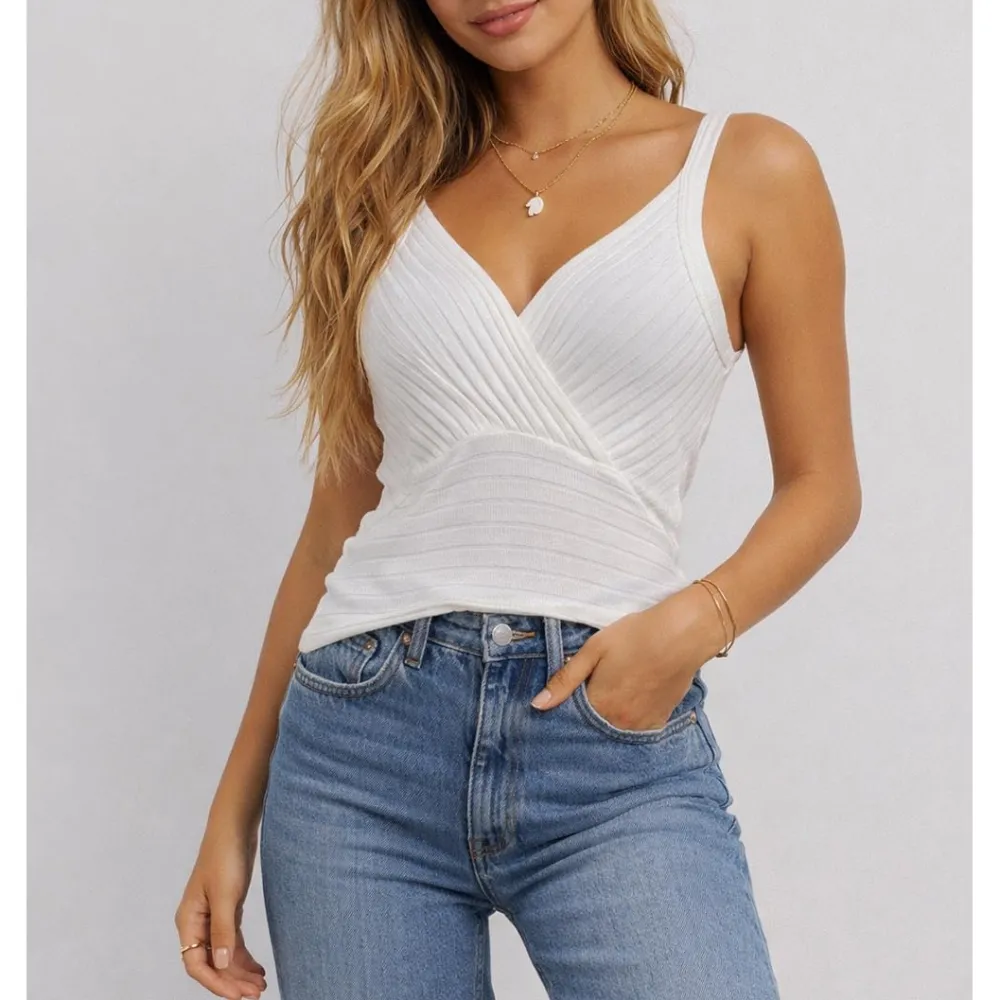 Ribbed Knit Solid Color Wrap V Neck Sleeveless Top