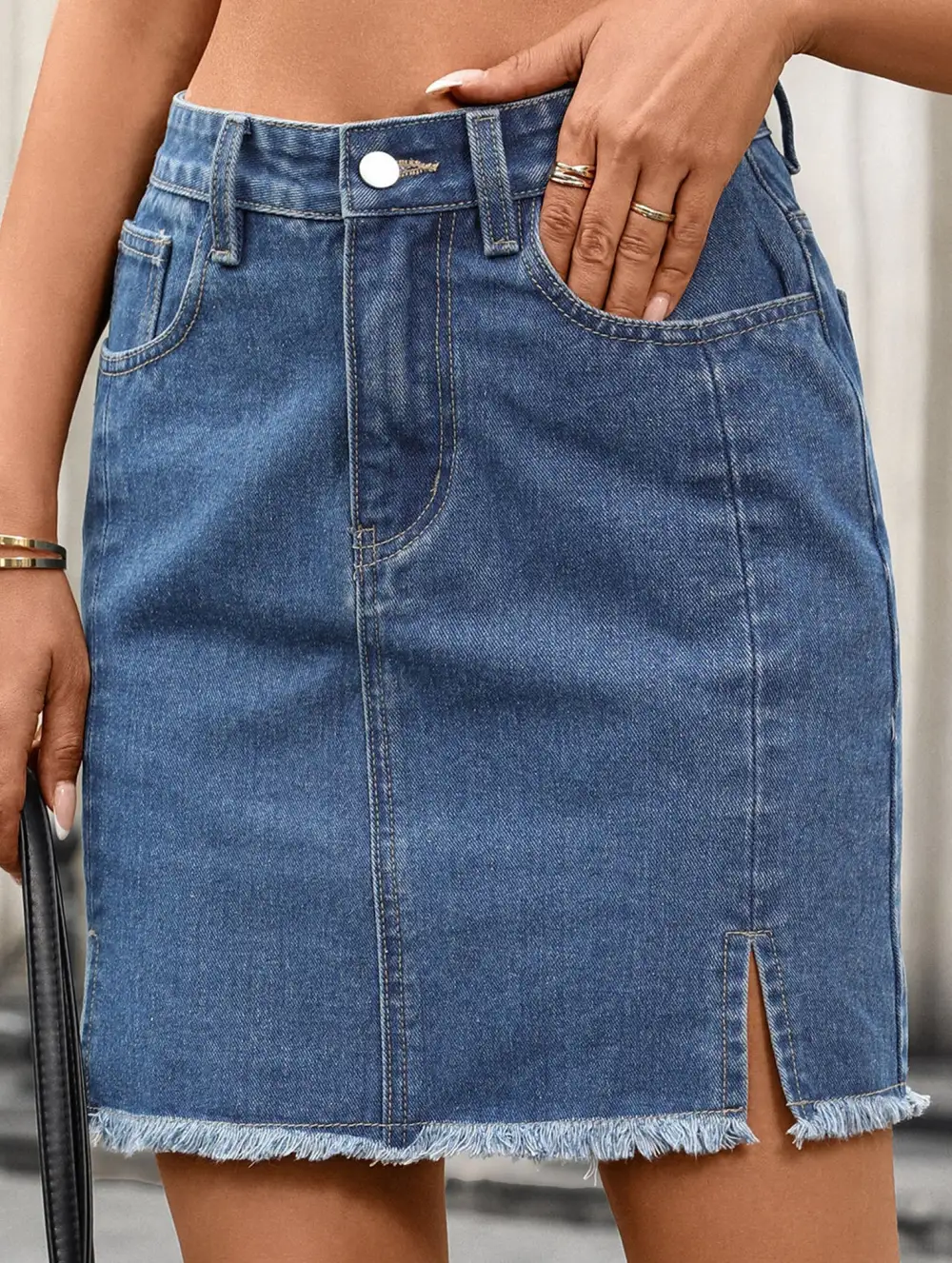 Denim Washed Slit Hem Mini Skirt