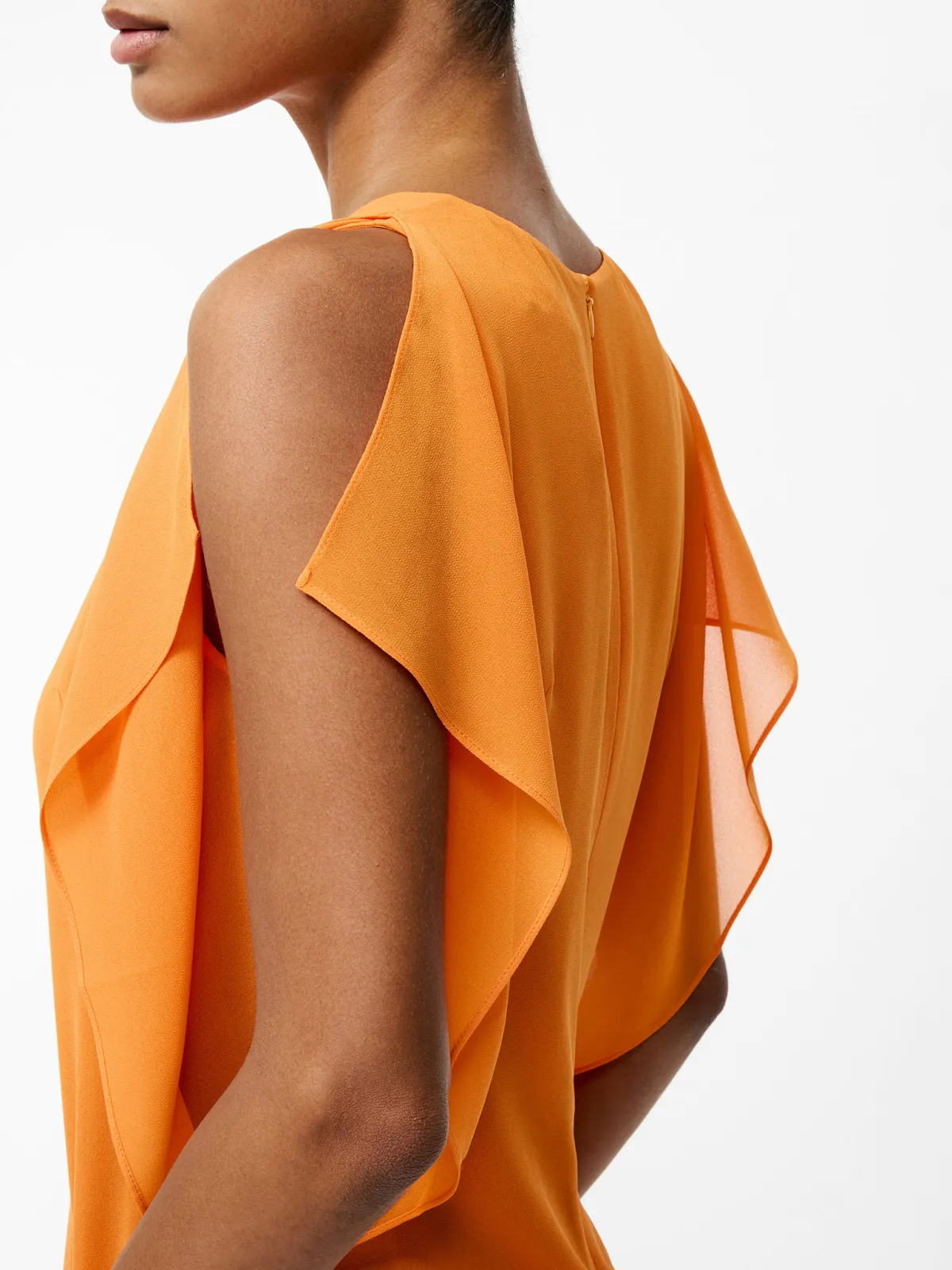 Elegant Solid Color Sleeveless Round Neck Top