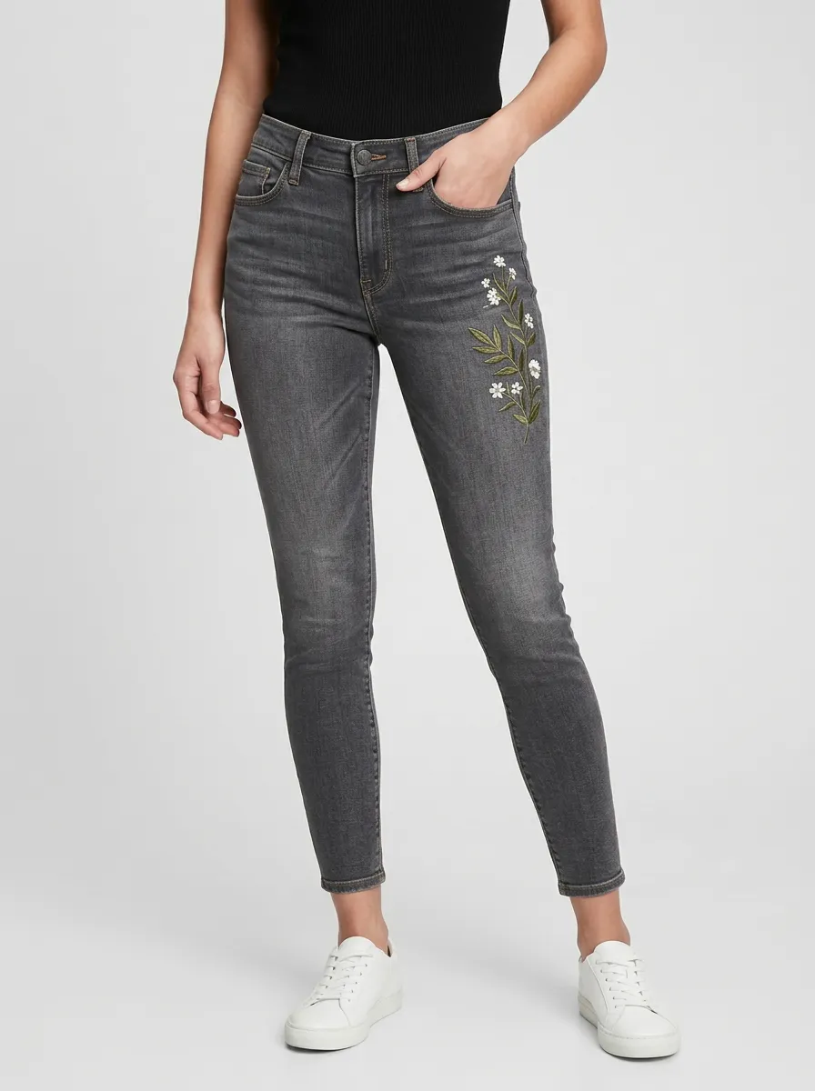 Women's Ridge Floral White Flower Embroidered Graphic Slim Jeans